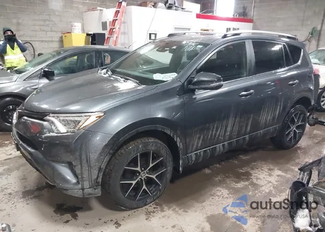 2017 Toyota Rav4 Se z USA, uszkodzony, nr VIN JTMJFREV4HD218460
